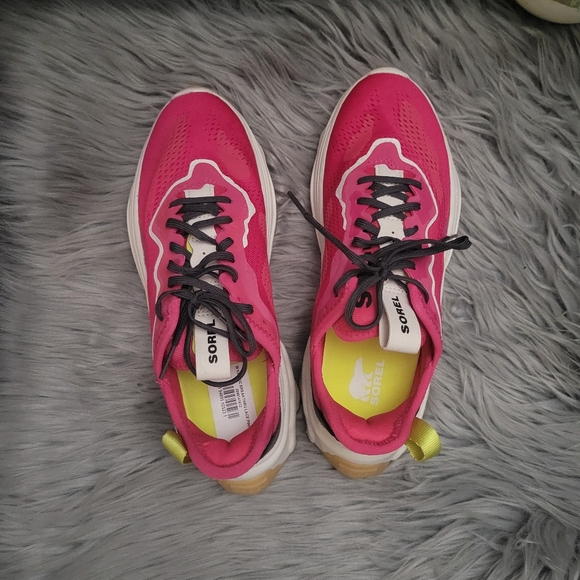 The SOREL Kinetic Breakthru Day Lace sneakers NWT size 7.5 - Picture 15 of 16